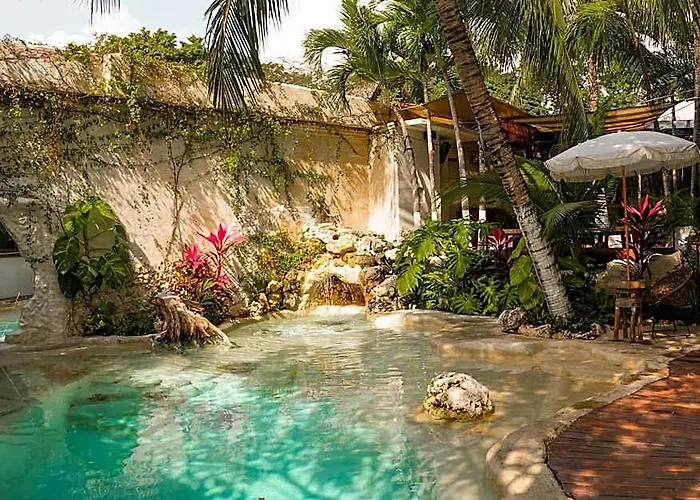 Hotel Enigmatic Experience 4*