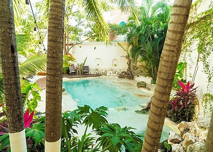 Enigmatic Experience Hotel Puerto Morelos